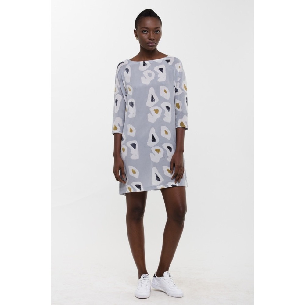 Osei-Duro Linter Dress Grey Hand Dyed 100% Silk Crepe de Chine Sheath Medium